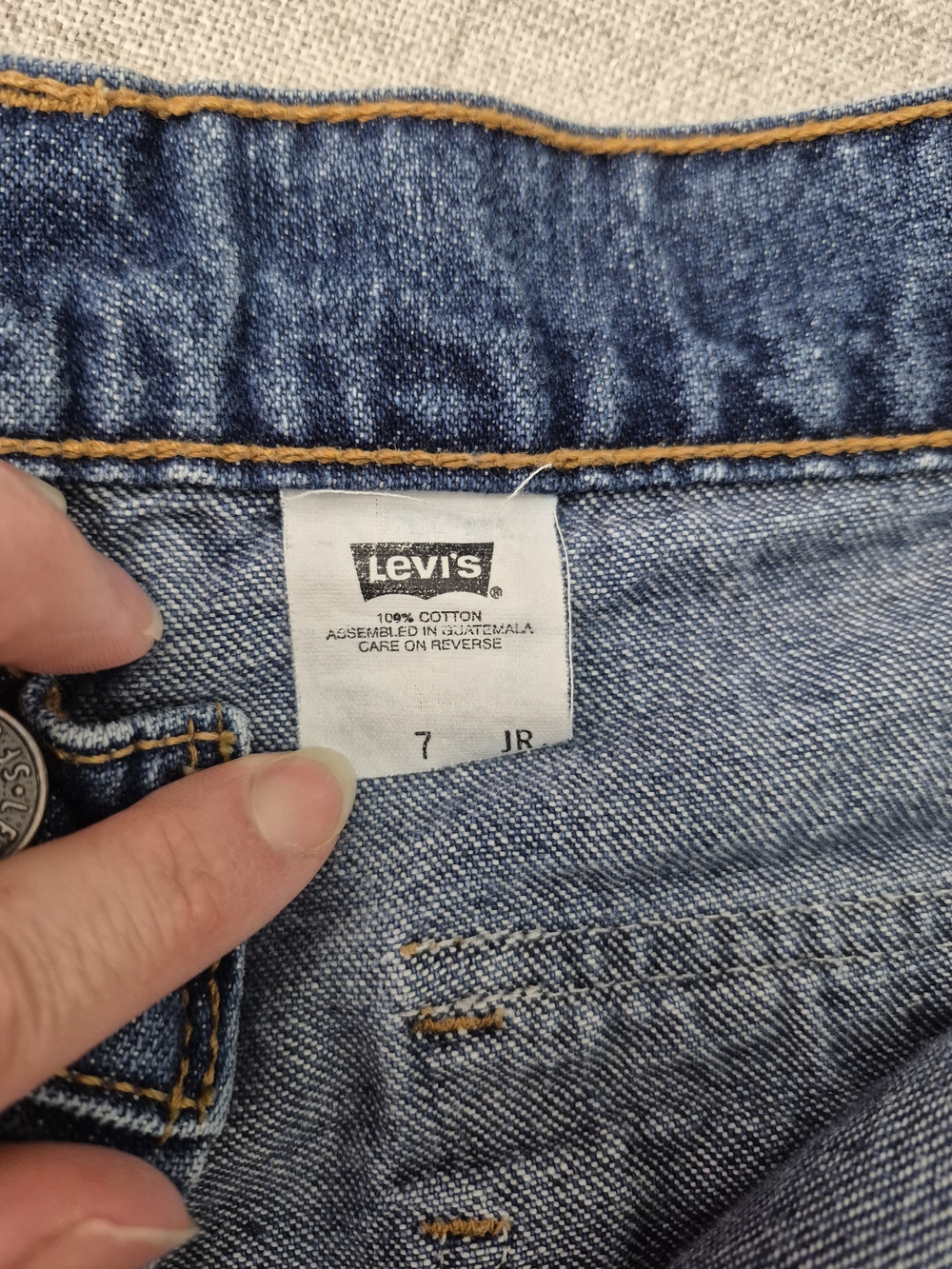 Vintage 1998 Levi's High Rise Cargo Shorts - Unisex 90s Style - Picture 7 of 12